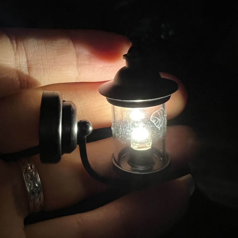 1:12 Scale Dollhouse Miniature - đánh giá và giá Lighting Metal Wall Decor